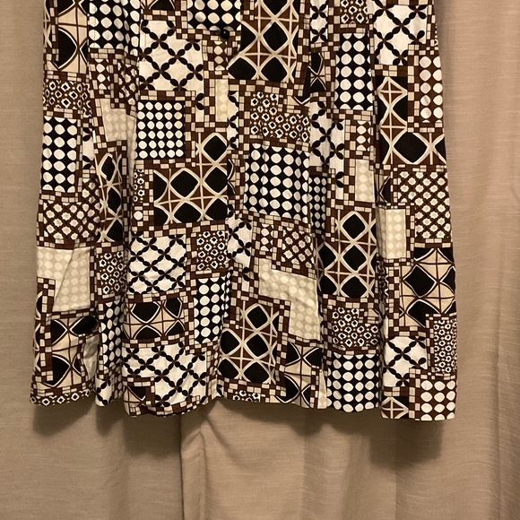 Groovy 1970’s retro pattern midi dress - Picture 4 of 15